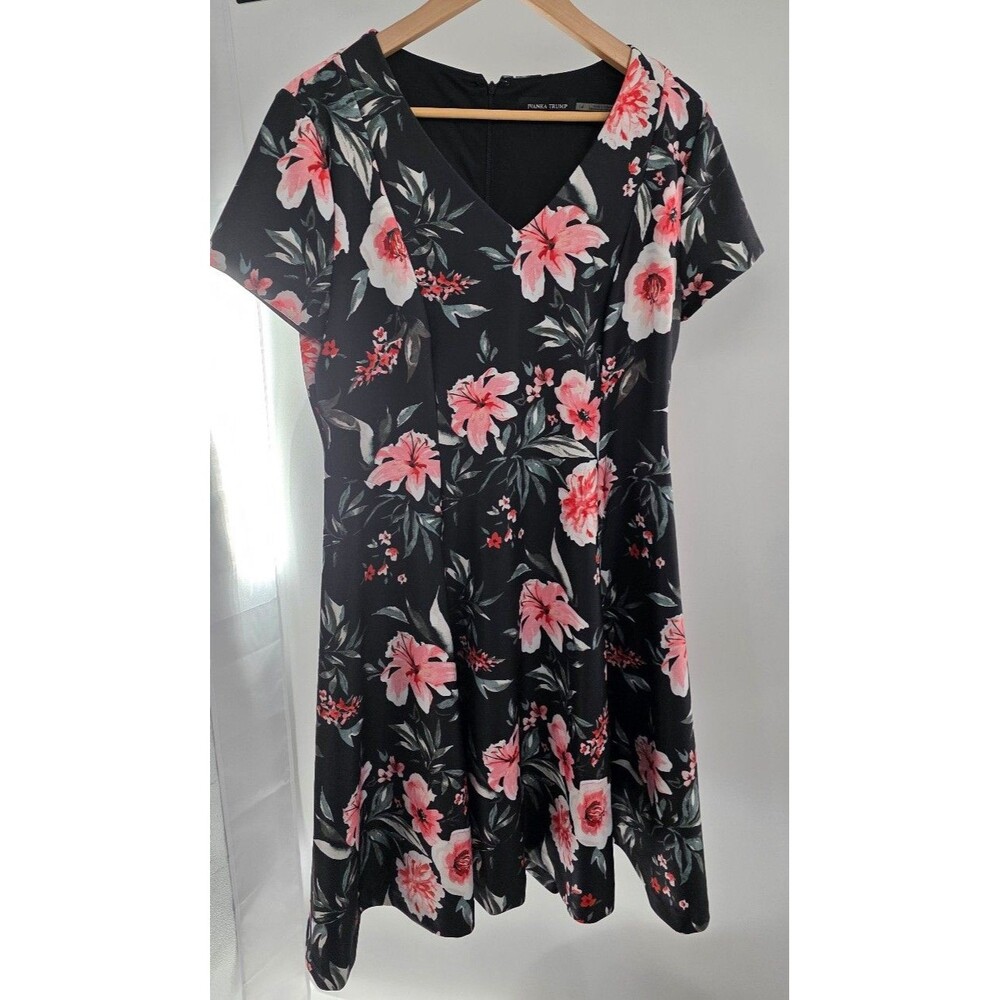 Ivanka Trump black v-neck dress wedding formal